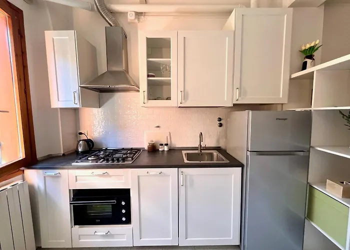 Bright Cozy * بولونيا